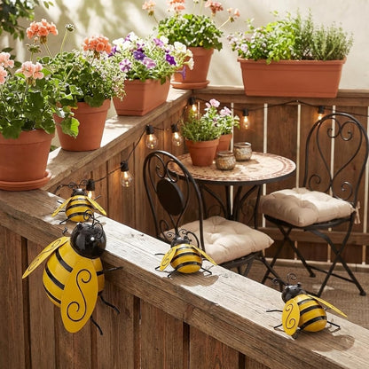 Yungeln Metal Wall Art, 4PCS Metal Bumble Bee Wall Decor, 3D Iron Bee Art Sculpture Hanging Wall Decorations for Outdoor Home Garden