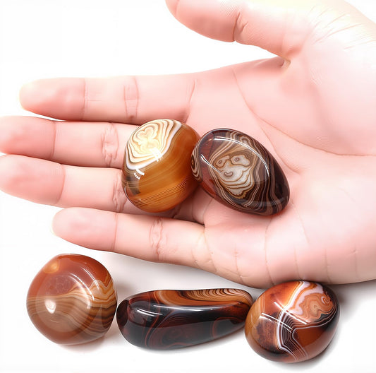 Chiloskit Agate Palm Stone Worry Stones,Natural Sardonyx Healing Crystal for Massage Meditation, Healing, Yoga, Reiki, Zen,Aquarium Decorative Rocks,Gift for Girls Christmas Gifts 4CM (4cm/5pcs)