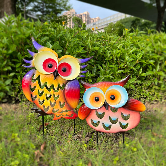 ARTCOS Pack of 2 Metal Fresh Color Owl Garden Statues Silhouette Owl Stakes Decorative Outdoor Statues Animal Sculptures for Yard Décor and Lawn Ornaments, MX202303-1