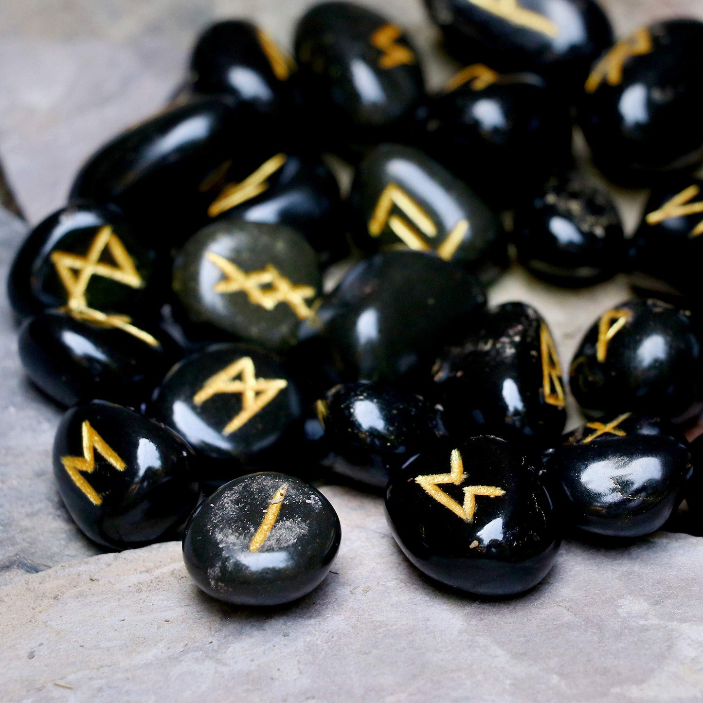 Crocon Black Obsidian Rune Stones Set Engraved with Elder futhark Crystal Runes Set, Reiki Healing runas for Meditation Chakra Balancing, Rune Stone for Beginners with Crystal Guide & Pouch |15-20 mm