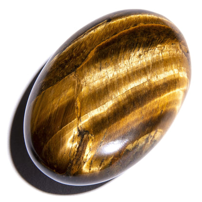 KALIFANO Tiger Eye Palm Stone with Healing & Calming Effects - High Energy Ojo De Tigre with Information Card - Reiki Worry Crystal Used for Willpower and Luck (Family Owned and Operated)