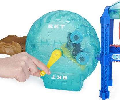 Monster Jam, Megalodon Monster Wash, Includes Color-Changing Truck, Interactive Water Play Kids Toys for Aged 3 and Up
