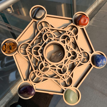 Metatron Crystal Grid Wooden Art 3D Metatron's Healing Energy with 7 Pieces Rough Seven Chakras Crystal Stone Set Sacred Geometry Energy Crystal Grid Kit for Meditation Chakra Balancing 9.4''x1.5''