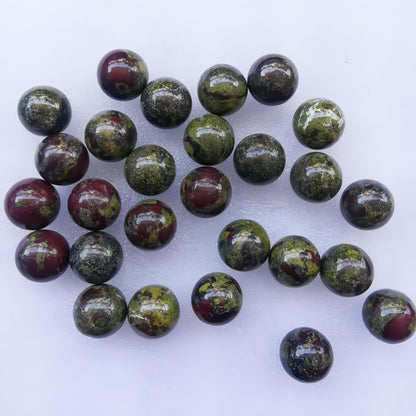 Sunshcat Natural Dragon Blood Jasper 0.78 Inchs Crystals and Healing Stone Ball Set,Home Desktop Feng Shui Array Decoration(7 Pieces) ﻿