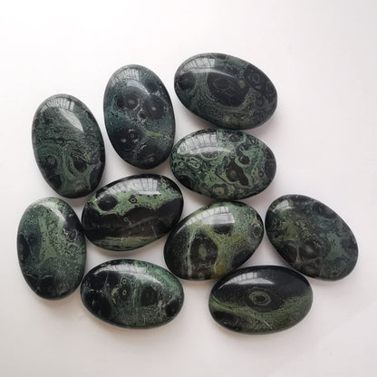 Loveliome Natural Kambaba Jasper Oval Polished Worry Stones, Healing Crystal Indoor Fountain Stones Massage Energy Anxiety Relief Items
