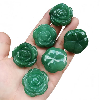Sunshcat Natural Green Aventurine Crystal Rose Pendant,Three Dimensional Carved Healing Meditation Jewelry Crystals and Healing Stone Figurine,Suitable for DIY Jewelry Making and Valentine's Day Gift