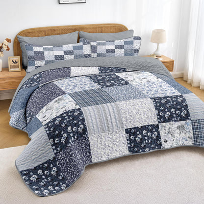 Pamnest Patchwork Quilt Set Queen Size, Floral Boho 3 Pcs Soft Bed Cover Bedding Set, Rustic Blue Farmhouse Lightweight Bedspread Coverlet with 2 Pillow Shams for All Season
