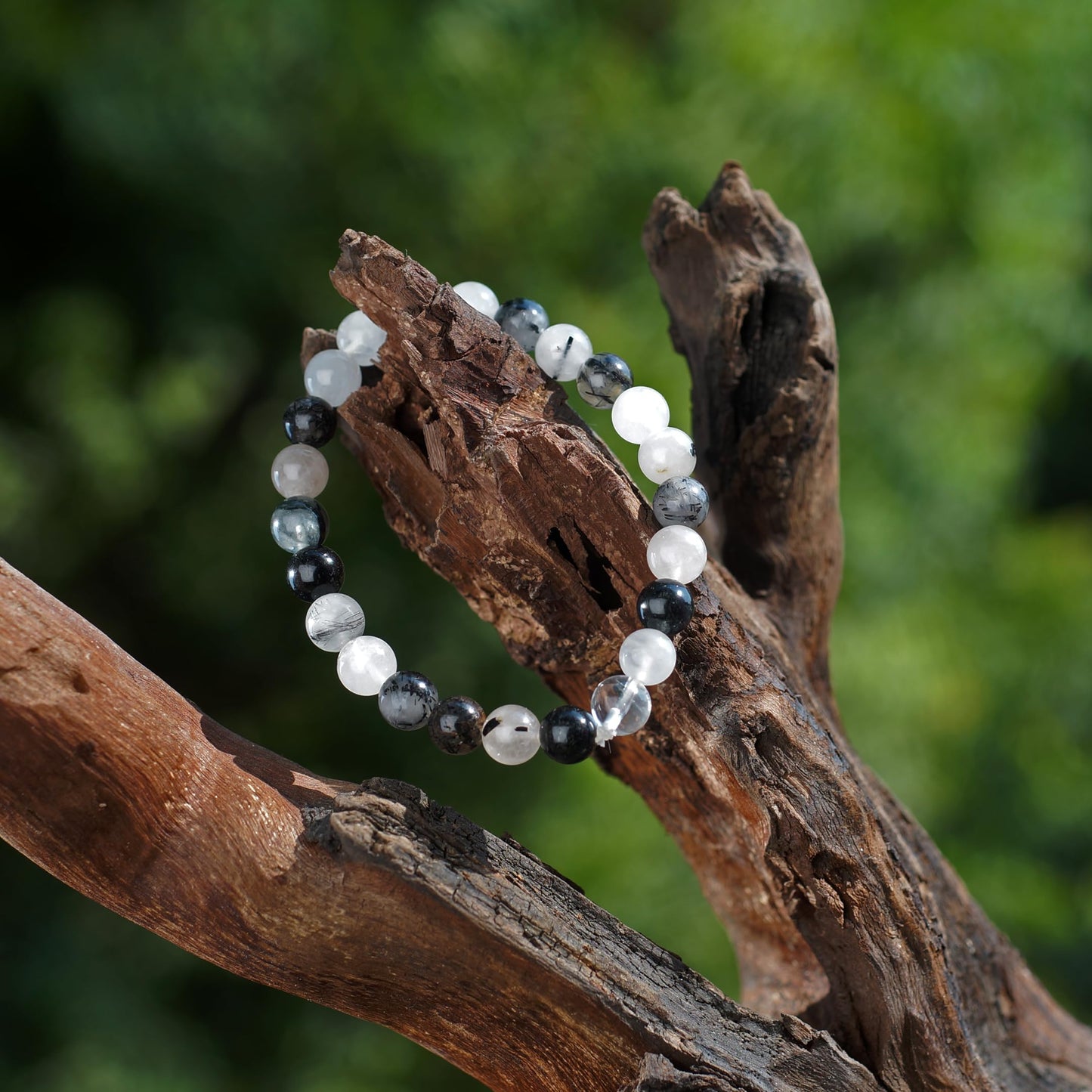 Crystal Agate Bracelets - Manifestation Bracelet - Natural Black Rutile Beaded Stretch Bracelet 8mm - Unisex Adult Yoga Bracelet - White-Black