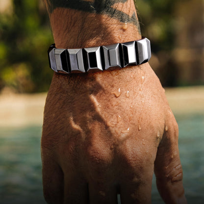 Fathers Day Bracelet Gifts for Grandpa from Granddaughter Grandson Black Geometric Hematite Bracelet for Men Grandpa Birthday Gift Energy Balancing Stress Relief Hematite Crystal Bracelet Jewelry
