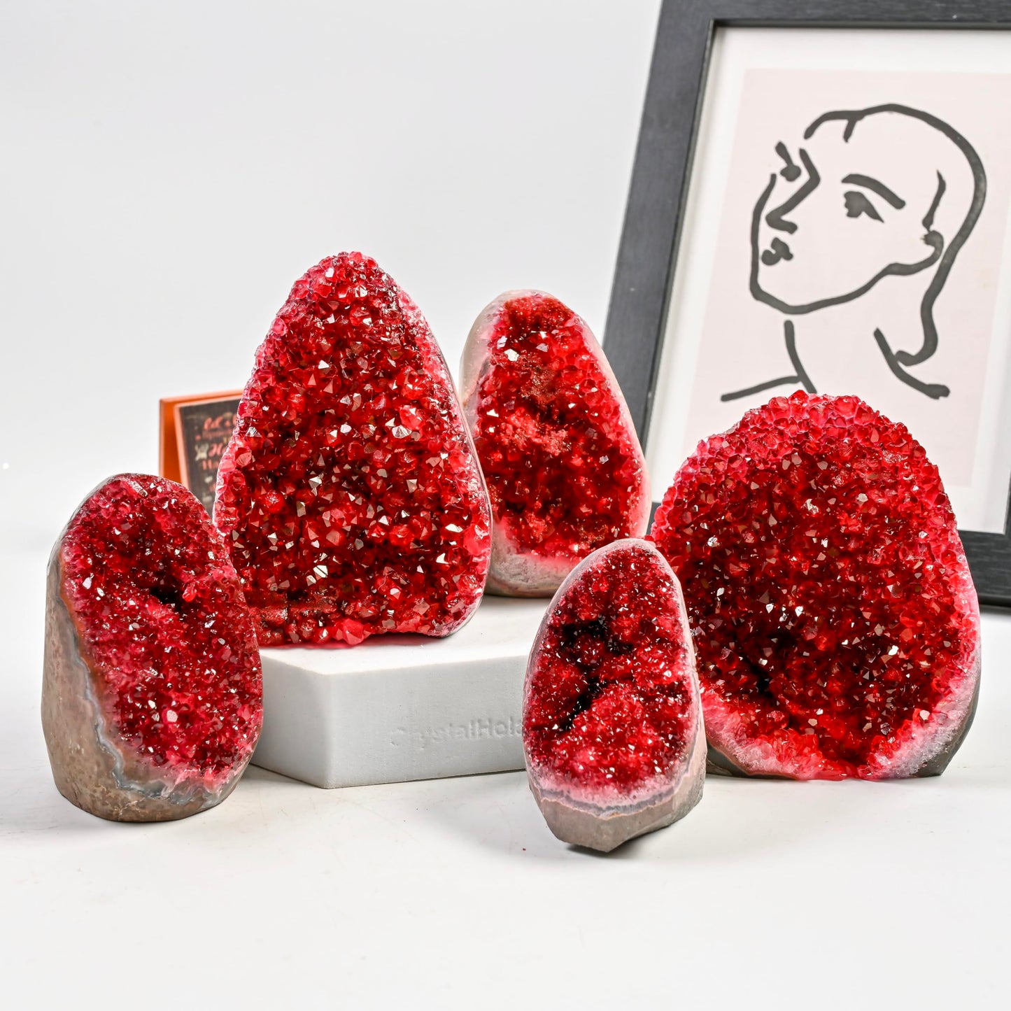 CrystalHola 200-700g Selected Raw Geode Quartz Cluster Home Feng Shui Ornaments Energy Stone Healing Tools Meditation Feng Shui Decoration,Stone Display Piece, Mineral Specimen (Claret, 500-600g)