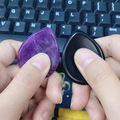 QINJIEJIE 2PCS Thumb Worry Stone Amethyst Obsidian Healing Crystals Hand Carved Stones Pocket Gemstones Sets Meditation Crystal Reiki Relax Palm Stone for Anxiety Therapy Relief