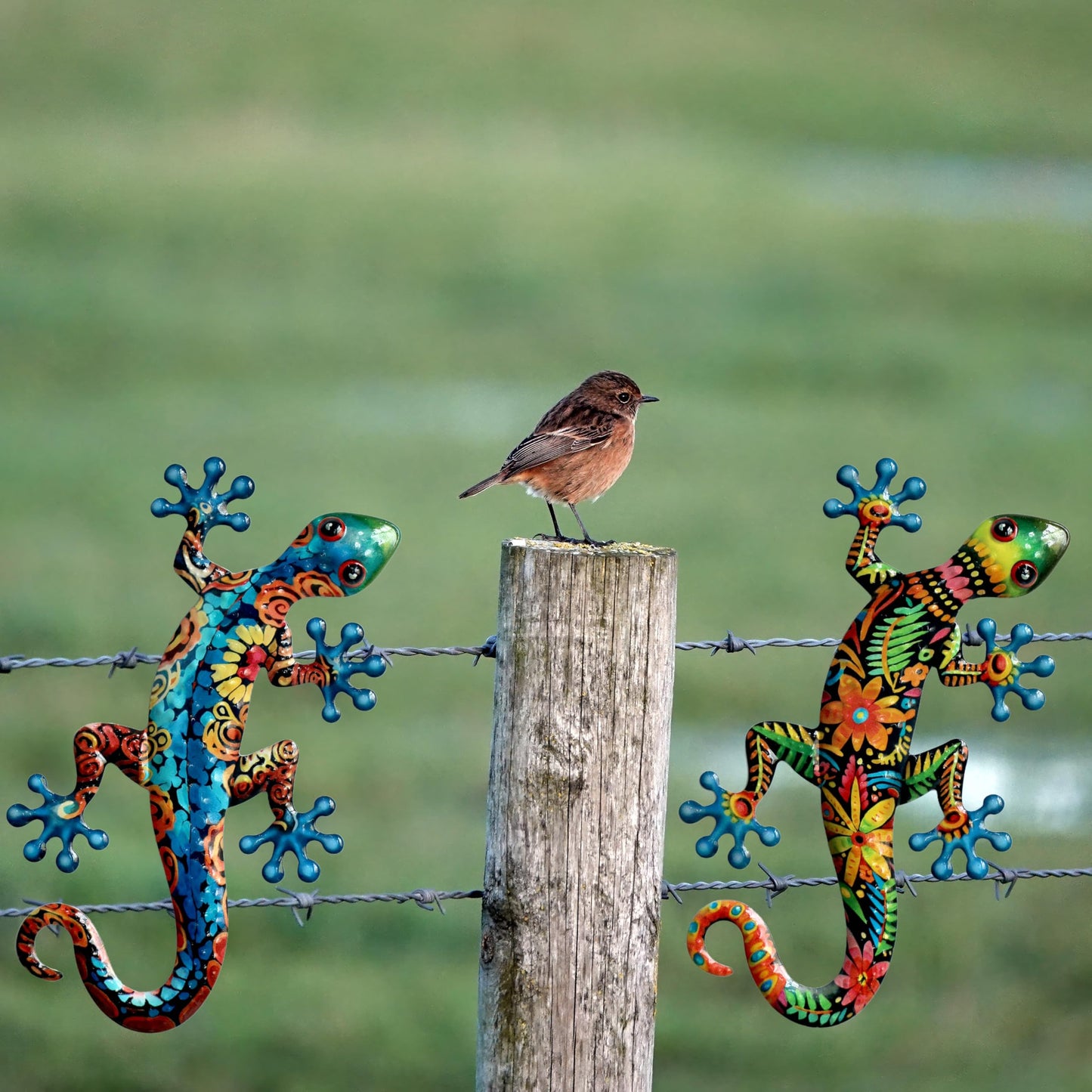 Ratuor Metal Gecko Wall Art Outdoor Fence Decor Lizards Wall Decoration 2 Pack Suitable for Hanging in Yard Livingroom Wall