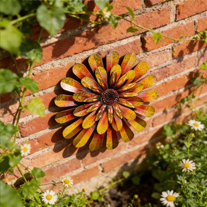 HOOEN Metal Flowers Wall Decor 2pack Wall Art Decorations Hanging for Indoor Outdoor Home Garden Farmhouse Yard Patio Fence Living Room Bedroom Decor