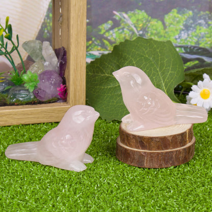Ytbeoxk Rose Quartz Crystal Bird Carving Hand Carved Gemstone Bird Figurine 2.4 Inch Polished Animal Sculpture Healing Stone Home Office Desk Decoration Gift Collection
