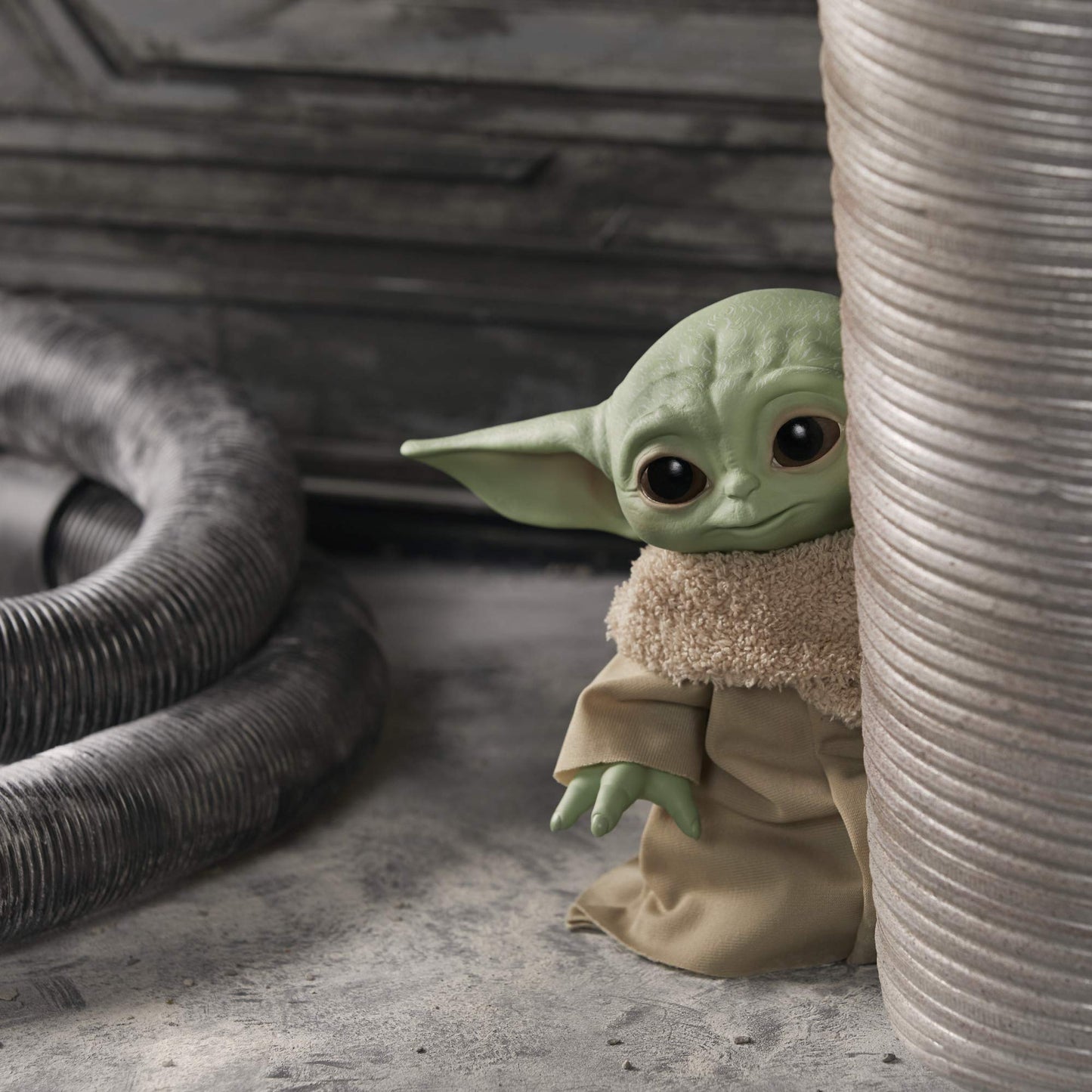 STAR WARS The Child Talking Plush Toy with Character Sounds and Accessories, The Mandalorian Toy for Kids Ages 3 and Up, Green