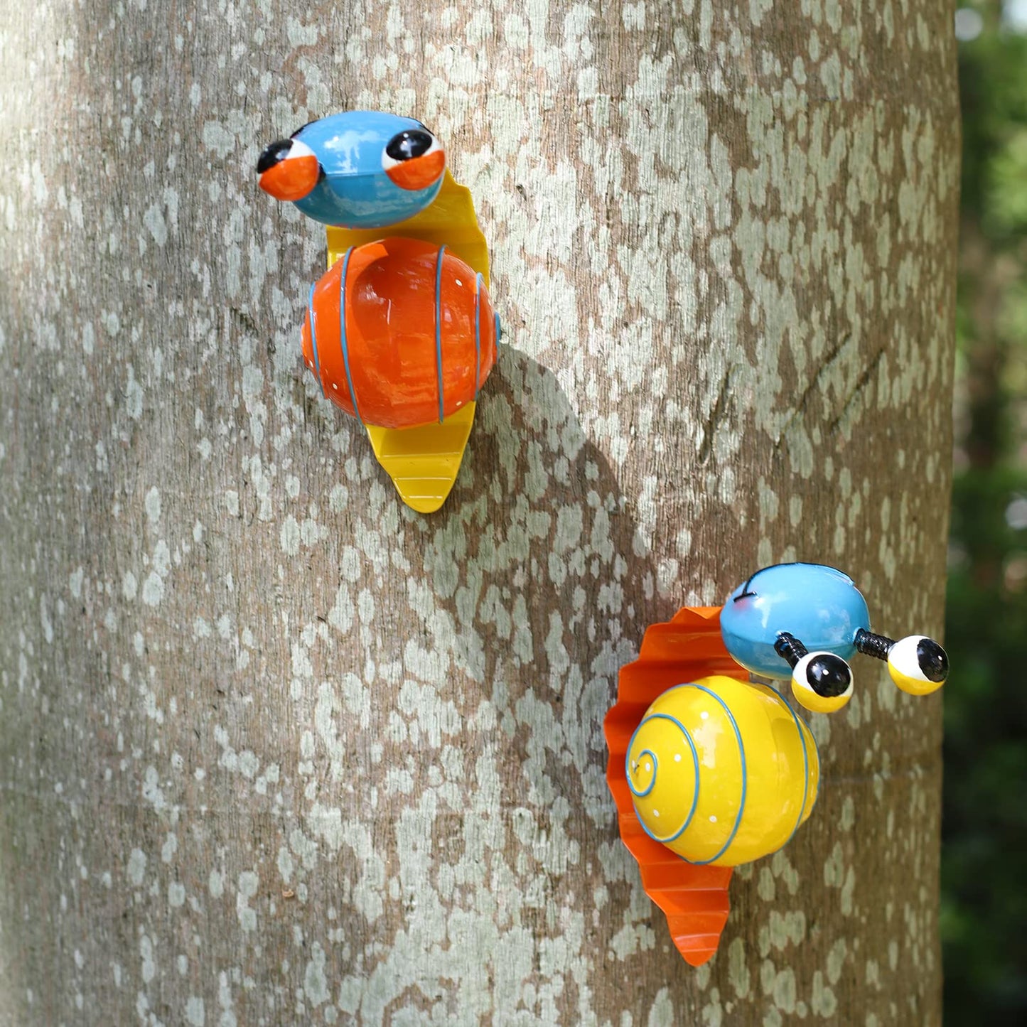 Cruis Cuka Metal Garden Decor Cute Snail Yard Art Outdoor Lawn Patio Ornament Fence Decorations for Outside - Set of 2(Yellow,Orange)