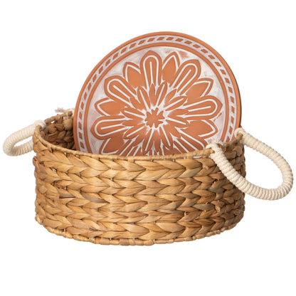 Vintiquewise Handwoven Wicker Bread Basket with Terracotta Stone Warmer & Rope Handles for Kitchen Dining Table & Home Party Use Ideal for Sourdough Bread Rolls Snacks & Baked Goods, Floral Design
