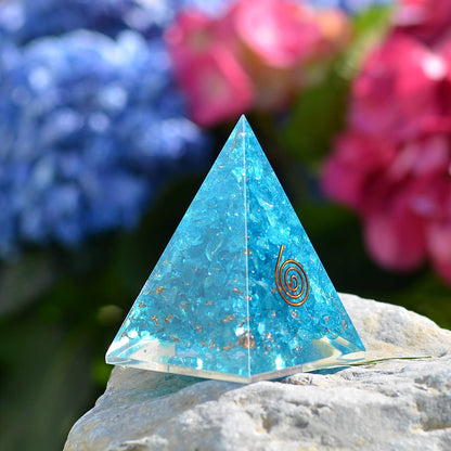 Orgone Pyramid with healing crystal and Stones- Aquamarine Orgone Energy Generator Nubian Pyramid for Spiritual Healing, Meditaion, Reiki Gifts, Office and Home Decor