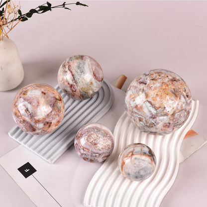JIC Gem Natural Striped Agate Crystal Sphere Healing Crystal Decorative Ball with Wooden Stand Meditation Balls for Witchcraft Reiki Gift 50-60mm