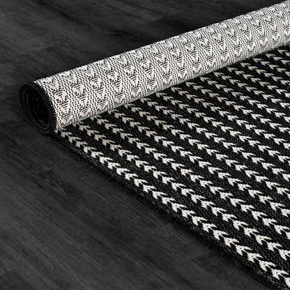 Washable Outdoor Rug 6x9 Modern Area Rugs Outdoor Carpets Striped Pattern Non Shedding Waterproof Easy Clean Patio Deck Porch Living Room Bedroom Garden RV (6 X 9 Black)