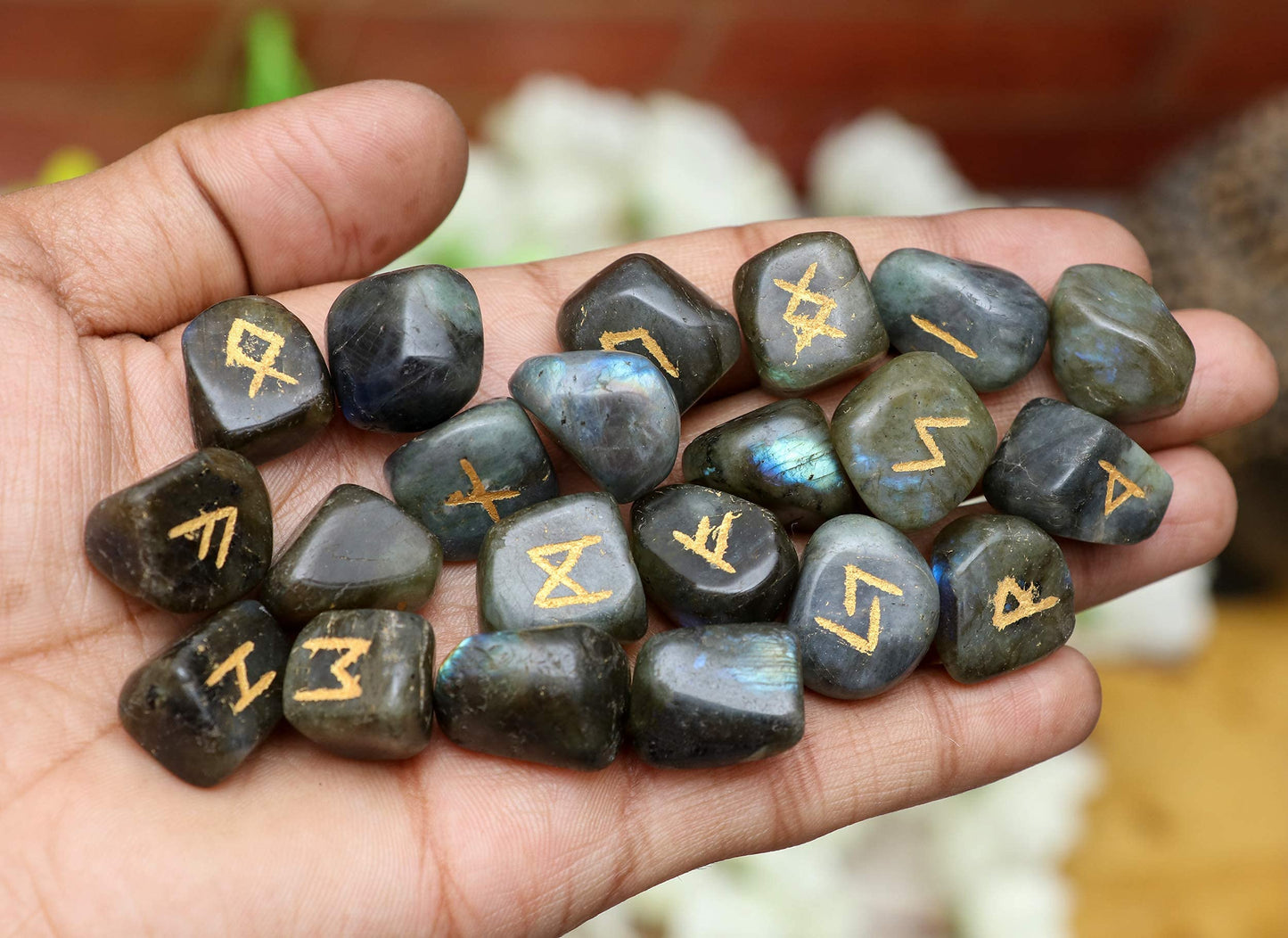 Crocon Labradorite Rune Stones Set Engraved with Elder futhark Crystal Runes Set, Reiki Healing runas for Meditation Chakra Balancing, Rune Stone for Beginners with Crystal Guide & Pouch (15-20 mm)