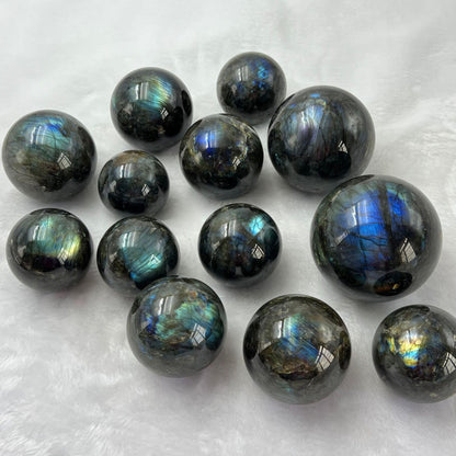 4-5CM/1.58-1.97inch Natural Crystal Ball Labradorite Sphere Moonstone Stone Crafts Polished Decorative Sphere Reiking Healing Crystals Ball Stone Fengshui Home Decoration (40-50mm, Labradorite)