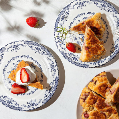 HomeElves Dinner Plates, Ceramic Plates Set of 6, Kitchen Plates Microwave Safe, White Plate Dessert Blue Floral Plate Porcelain (Blue Rose, 10.5 inch)