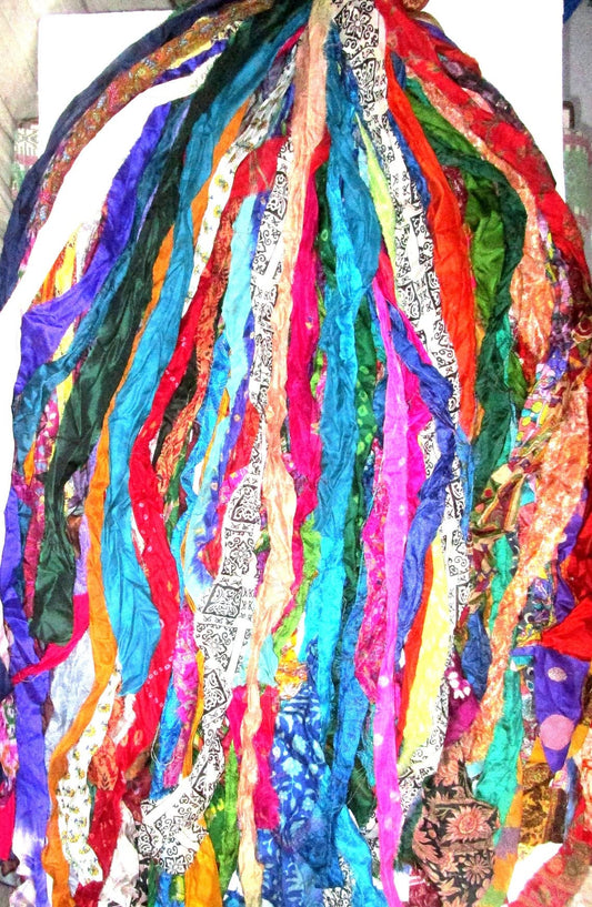Vintage Fabrics Crafts 42 Yards Unstitched Sari Silk Yarn Ribbon Tassels 42 Strips SKEINS Mixed Shades Journal Scrapbook Craft Project Decor