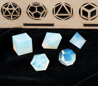 Crocon Opalite 5Pcs Platonic Solids Crystal Geometry Set, Platonic Solids Sacred Geometric Stones for Meditation Reiki Balancing Healing Chakra Stone Cleansing Spiritual Good Luck (15-20 mm)