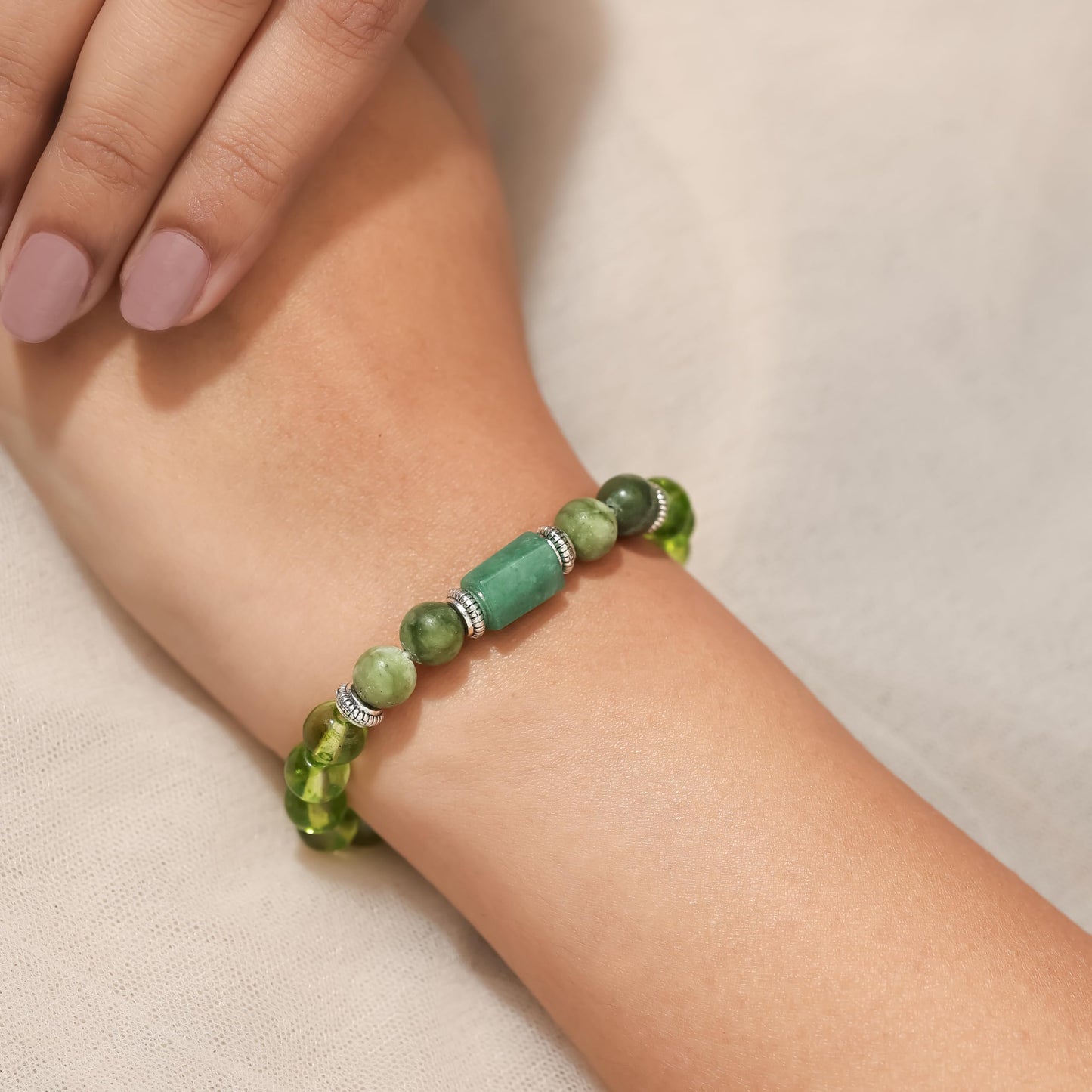 Divine Hindu Green Agate Stone Bracelet for Kanya Rashi (Virgo) | Certified Crystal Healing Bracelet for Reiki, Chakra Balancing, Astrology, Meditation, Men & Women.