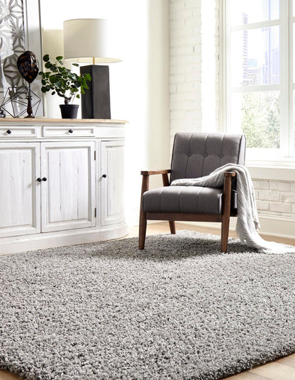 Unique Loom Solid Shag Collection Area Rug (5' 1" Square, Cloud Gray)