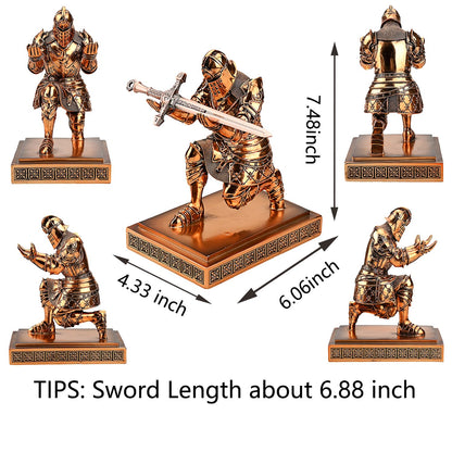 HDMbigmi King's Guard Knight Pen Holder Pen Stand Desk Organizers and Accessories Resin Pencil Holder as Gift for Office and Home (Copper(Plating))