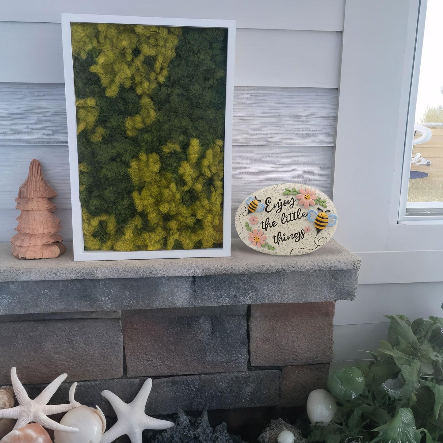 Bechivie Stepping Stones Outdoor, Bumble Bee Flower Garden Rocks Decorative, Summer Honey Bee Concrete Small Stake Down Step Stones for Walkway Yard Lawn Decor, Gifts for Gardening Love