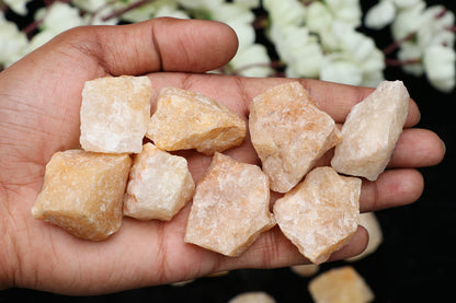 Crocon 1LB Yellow Aventurine Rough Bulk Natural Stone Raw Gemstone Tumbling Cabbing Polishing Mining Chakra Healing Balancing Reiki and Crystal Healing Good Luck Home Office Decor
