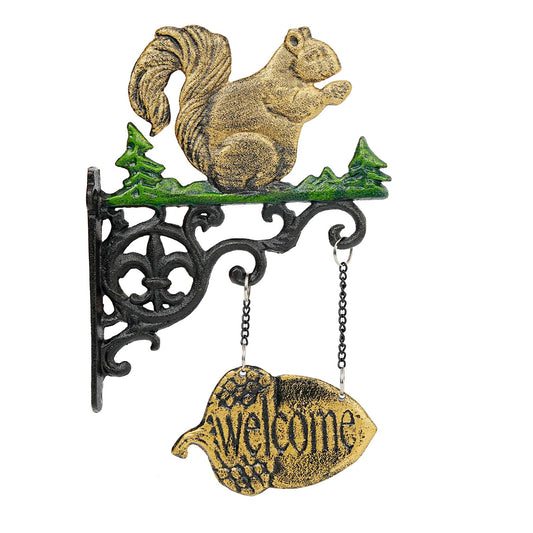 Sungmor Rustic Cast Iron Squirrel Welcome Sign - Vintage Wall Mounted Plaque with Pinecone Design, Outdoor Hanging Sign for Porch, Garden, Cabin or Farmhouse Décor