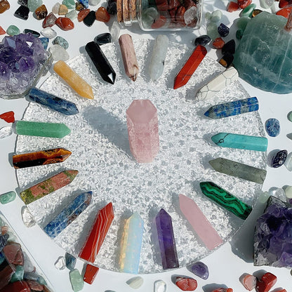 QINJIEJIE 20 PCS Healing Crystals Stones Sets Wands Bulk Natural Pocket Amethyst Crystal Rose Quartz Assorted Pointed Reiki Gemstones Polished Energy Meditation Chakra Mother's Day Gifts for Women