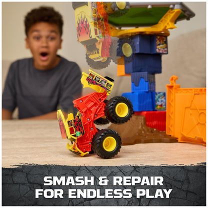 Monster Jam Smash & Bash Crash Course Playset with Launcher, Exclusive 1:64 Scale Monster Truck, 16-inch Obstacle Tower with Trampoline, Kids Toys for Boy and Girls Ages 3 and up
