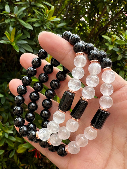 Black Tourmaline and Selenite Crystal Bead Bracelet 8mm, Genuine Black Tourmaline Cylinder with Copper Discs Stretch Gemstone Bracelet, Healing Crystal Bracelet, Gift for Men & Women (1)