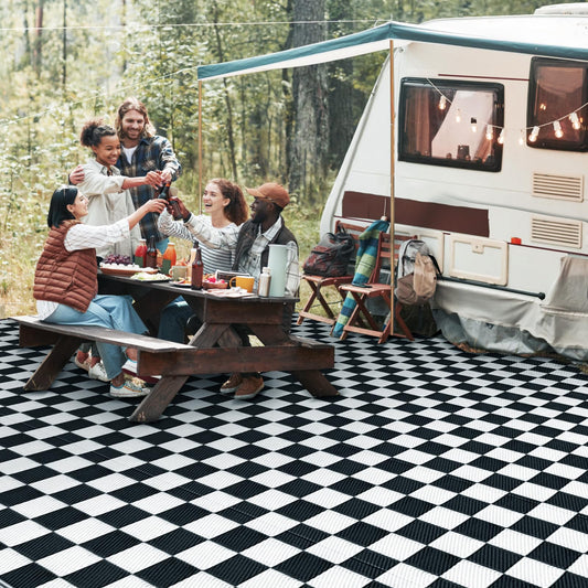 GOTGELIF Black and White Classic Checkerboard Outdoor Area Rug 9x18FT, Reversible & Water-Resistance & Portable Plastic Straw Rug for RV Trips, Picnic, Camping, Outdoor, Garden, Patio