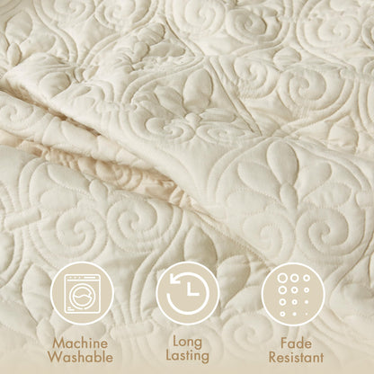 Madison Park Quebec Split Corner Quilted Bedspread Classic Traditional Design All Season, Lightweight, Bedding Set, Matching Shams, Queen, Damask Quilted Cream 3 Piece