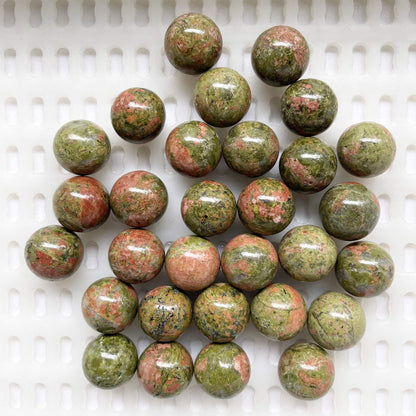 Fekuar 5 Pcs Unakite Crystal Sphere Ball Set, Polished Healing Energy Mineral Gemstone Balls for Reiki Chakra Decoration Fengshui 20mm