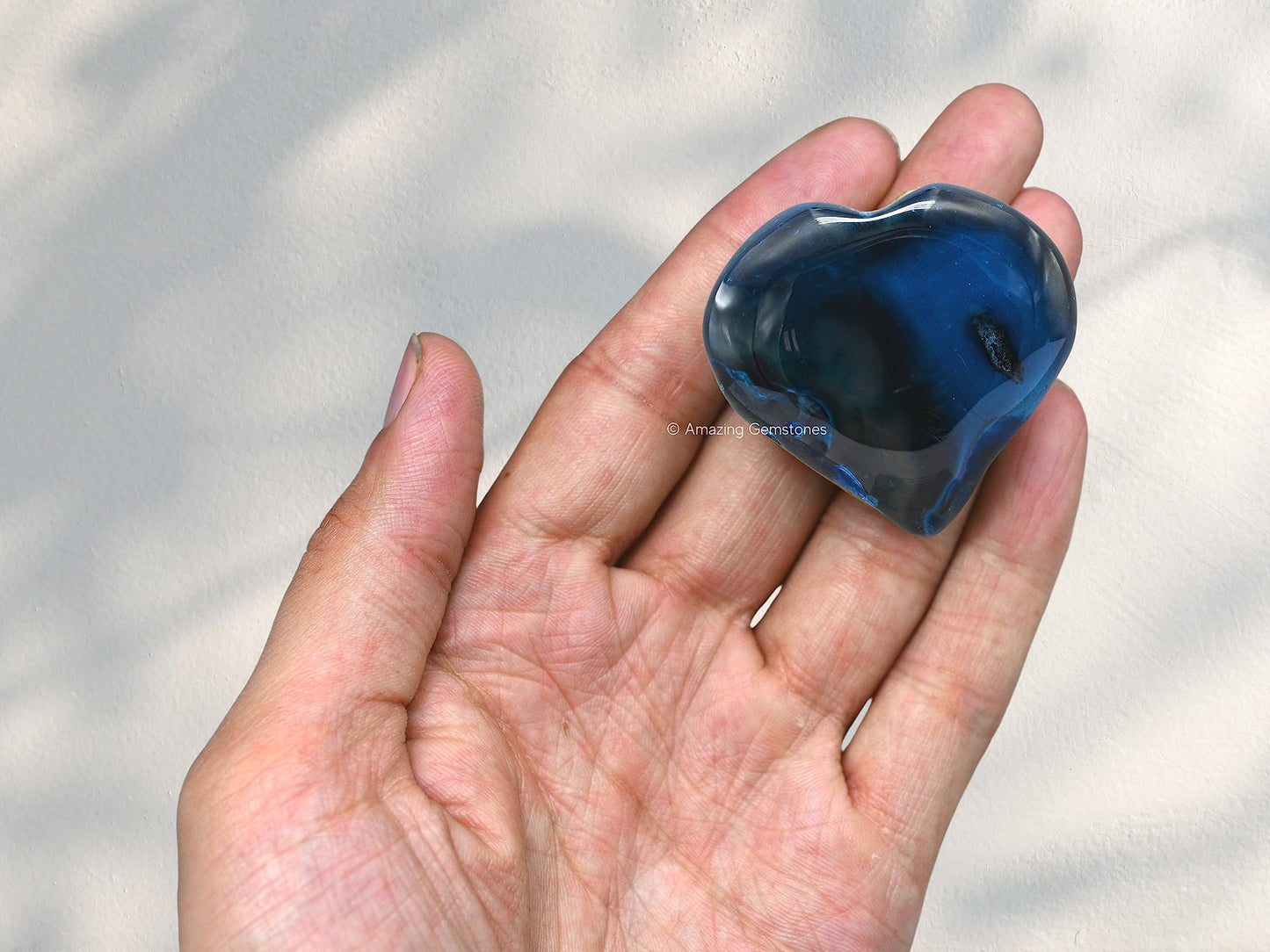 Amazing Gemstone Blue Onyx Agate Crystal Heart Palm Stone - Pocket Massage Worry Stone for Natural Body Chakra Balancing, Reiki Healing and Crystal Grid