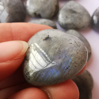 Loveliome 4 Pcs Natural Labradorite Love Heart Palm Stone Reiki Balancing Worry Stone(1 Inch)