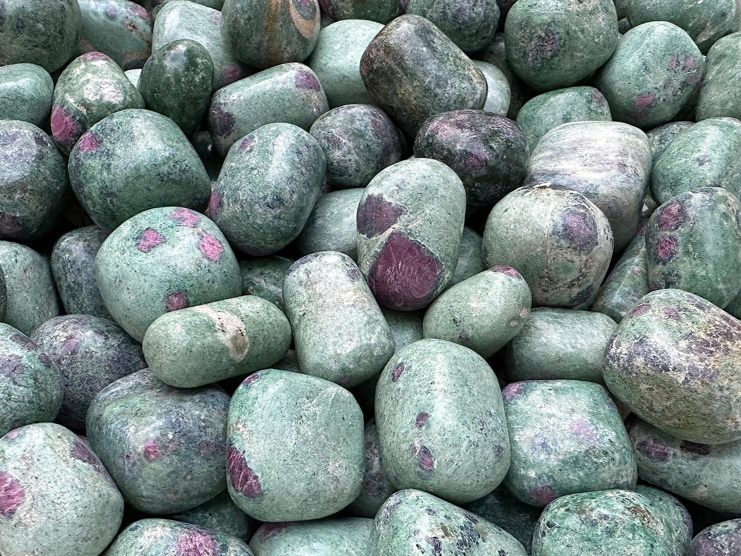 GAF TREASURES Wholesale Ruby Fuchsite Tumbled Stones, Polished Natural Ruby Fuchsite Gemstone, Ruby Fuchsite Polished Rocks (Ruby Fuchsite, 0.25 Pound)