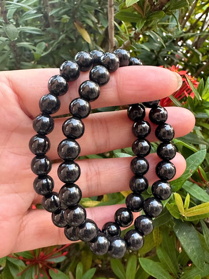 GAF TREASURES Shungite Crystal Bead Bracelet 8mm, Genuine Shungite Stretch Gemstone Bracelet, Healing Crystal Bracelet, Gift for Men & Women (1)