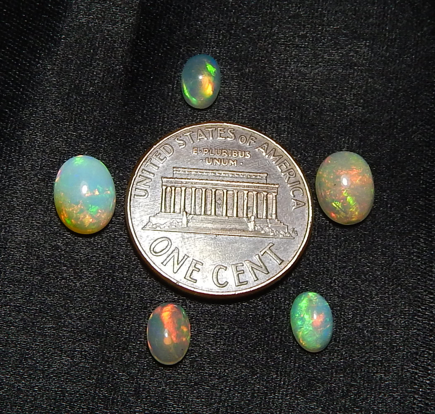 Myhealingworld Natural Ethiopian Opal 4x6mm 6x8mm oval cabochon AAA quality loose calibrated gemstones for jewelry making oval 4x6mm = 3 pcs 6x8mm = 2 pcs