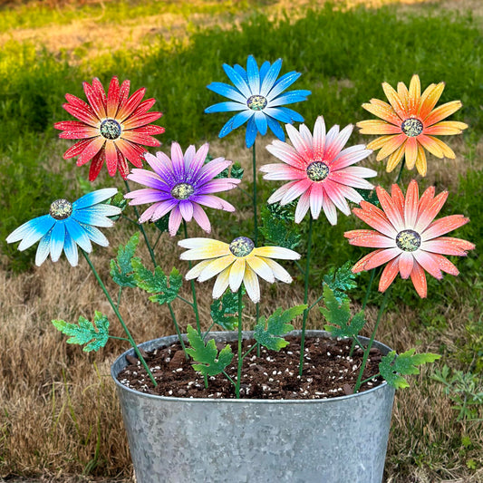 WKHOMEDECO Metal Flowers for Outside, 8 Pack Decorative Garden Stakes with Spring Design, 16.5 Inch Handmade Iron Outdoor Metal Garden Decor, Flickering Daisy Yard Art for Patio Lawn