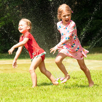 Melissa & Doug Sunny Patch Pretty Petals Flower Sprinkler Toy with Hose Attachment Toddler and Kids Outdoor Water Play Ages 3+
