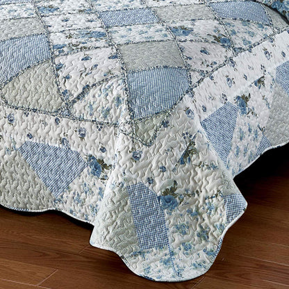 VIVILINEN Blue Floral Patchwork Quilt Set, Full Queen Size, 3 Piece Bedding Set with 2 Pillowcases