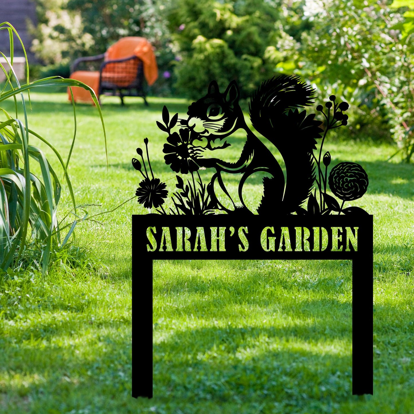 Personalized Squirrel Metal Garden Stake Sign, Custom Animal Themed Garden Metal Stake, Customized Garden Signs Decorative Outdoor, Farmhouse Yard Art, Flower Bed Decor, Gift for Gardener